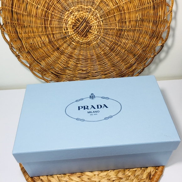❌ SOLD ❌Box, PRADA. Empty shoe box - Picture 15 of 16